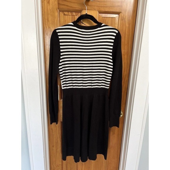Eliza J Sz MED Sweater Dress Fit & Flare Knit Long Sleeve Black White Striped - Picture 4 of 9